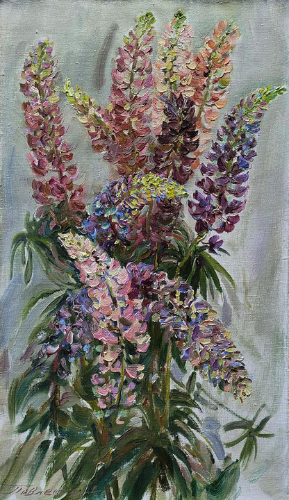 Vibrant oil painting of pink purple lavender lupines by Leonid Pavlenko