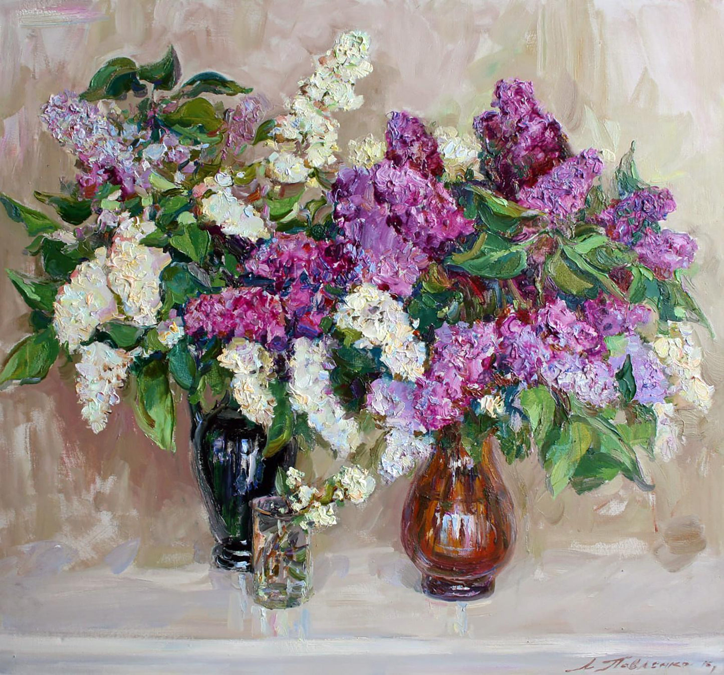 Oil painting of lilac bouquet by Leonid Pavlenko in amber vase