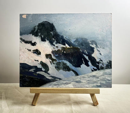 Oil painting of snowy mountain peak by Tatyana Derdey