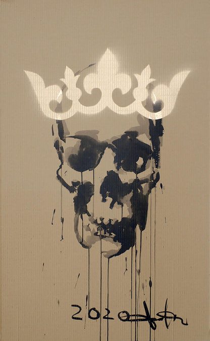 Black and white spray-painted crowned skull by Dima Filatov, paint drips
