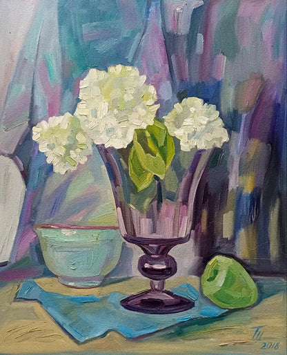 Oil painting Hydrangea by Tatyana Shulyak: purple vase with white hydrangeas