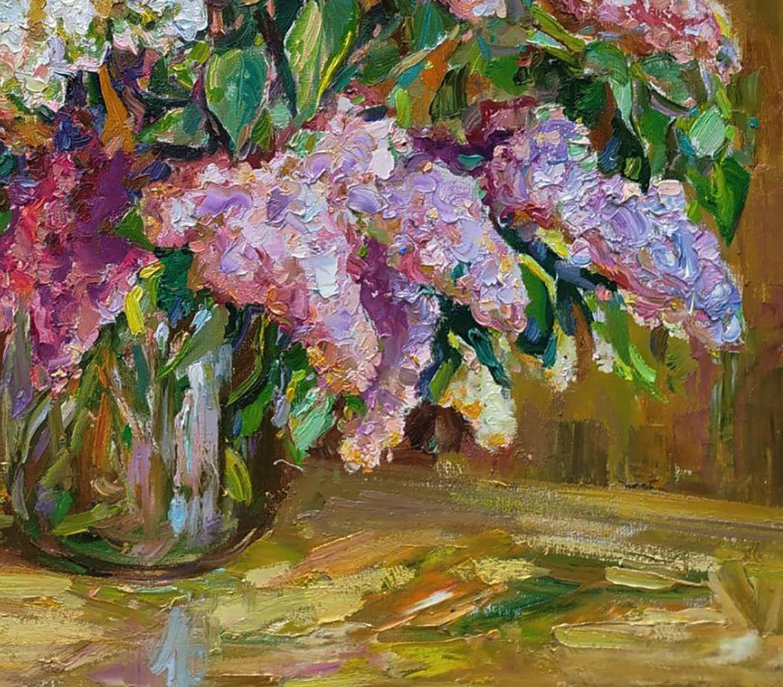 Oil painting of vibrant lilacs in glass vase by Leonid Pavlenko