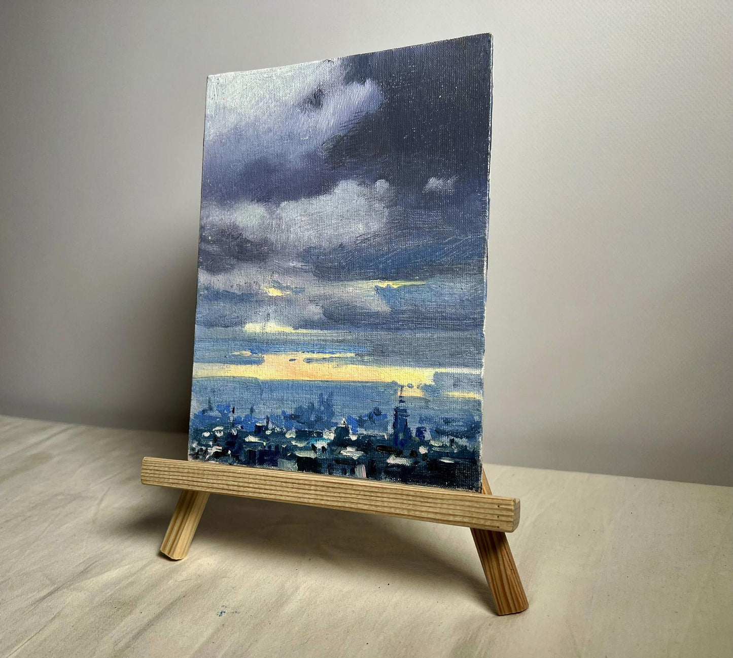 Oil painting Yellow sunset over the city Tatyana Derdey textured cityscape