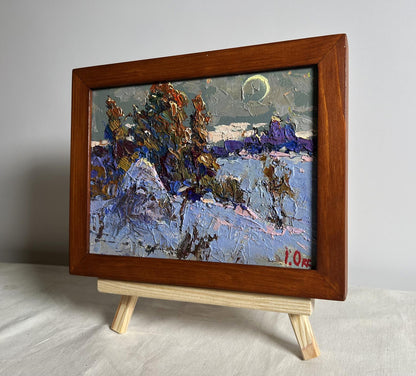 Textured impressionist snowy landscape oil painting by Oksana Ivanyuk in wooden frame
