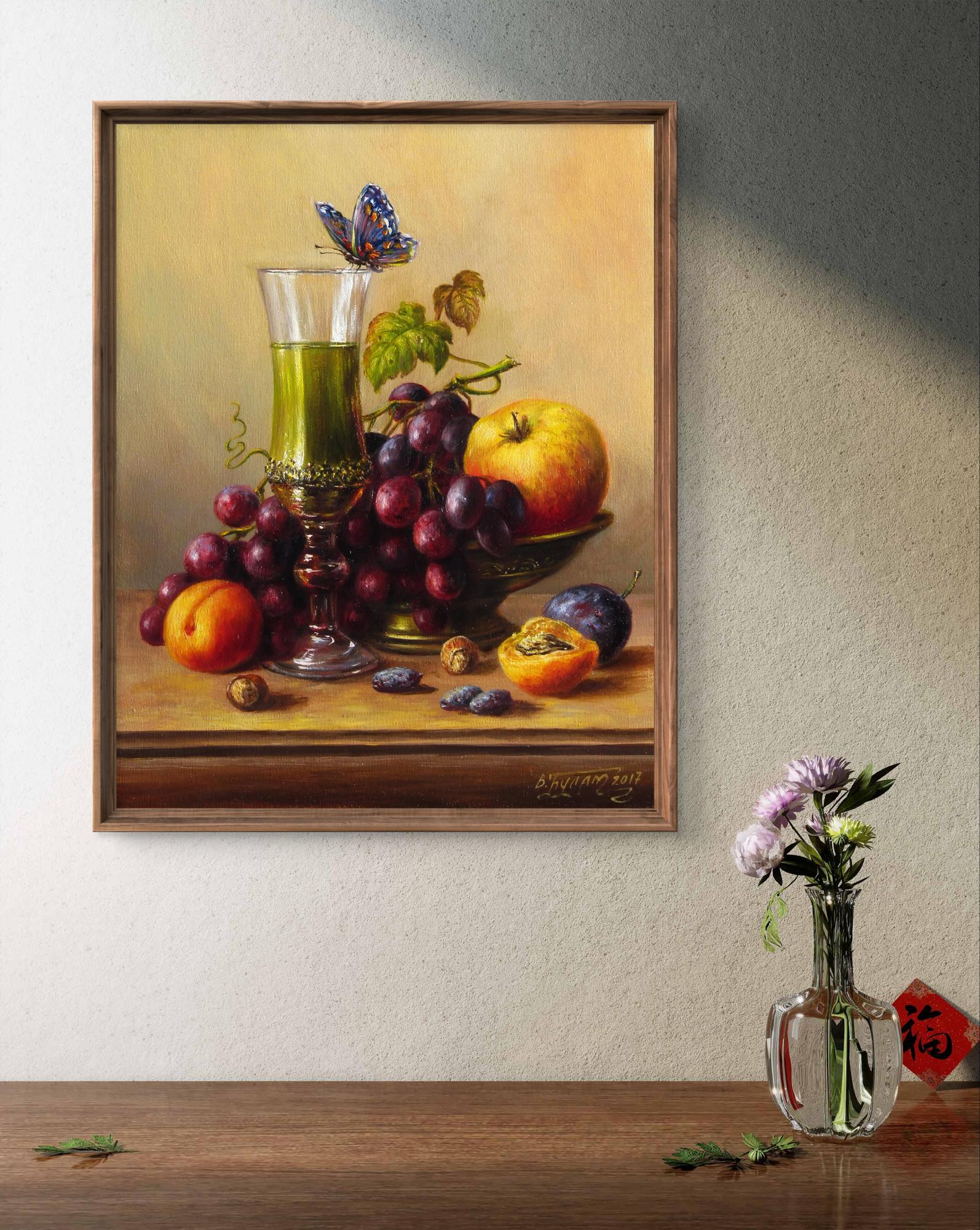 Oil painting The fleetingness of beauty by Valeriy Bulat with grapes, apple, plums
