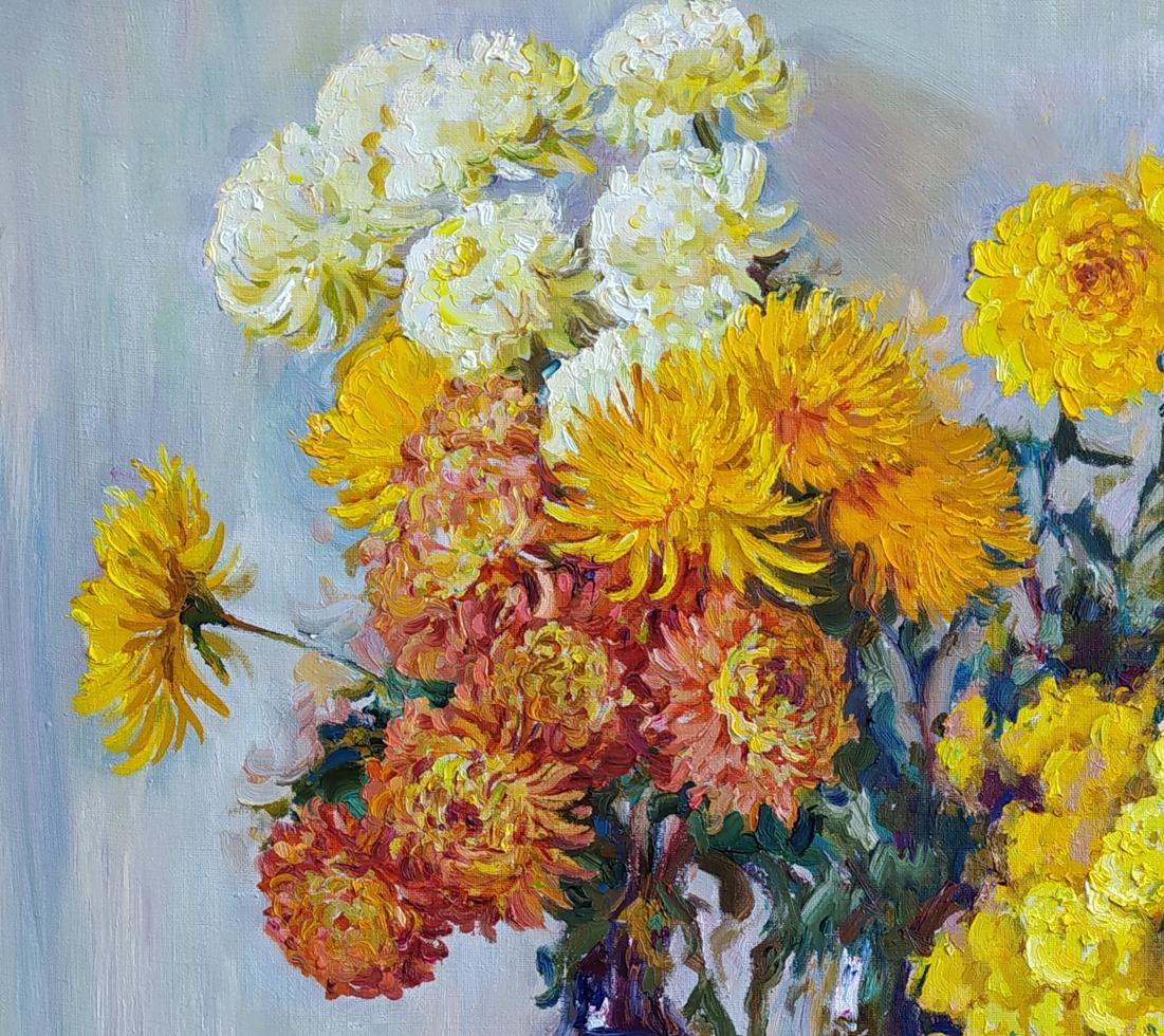 Oil painting of vibrant chrysanthemums by Leonid Pavlenko