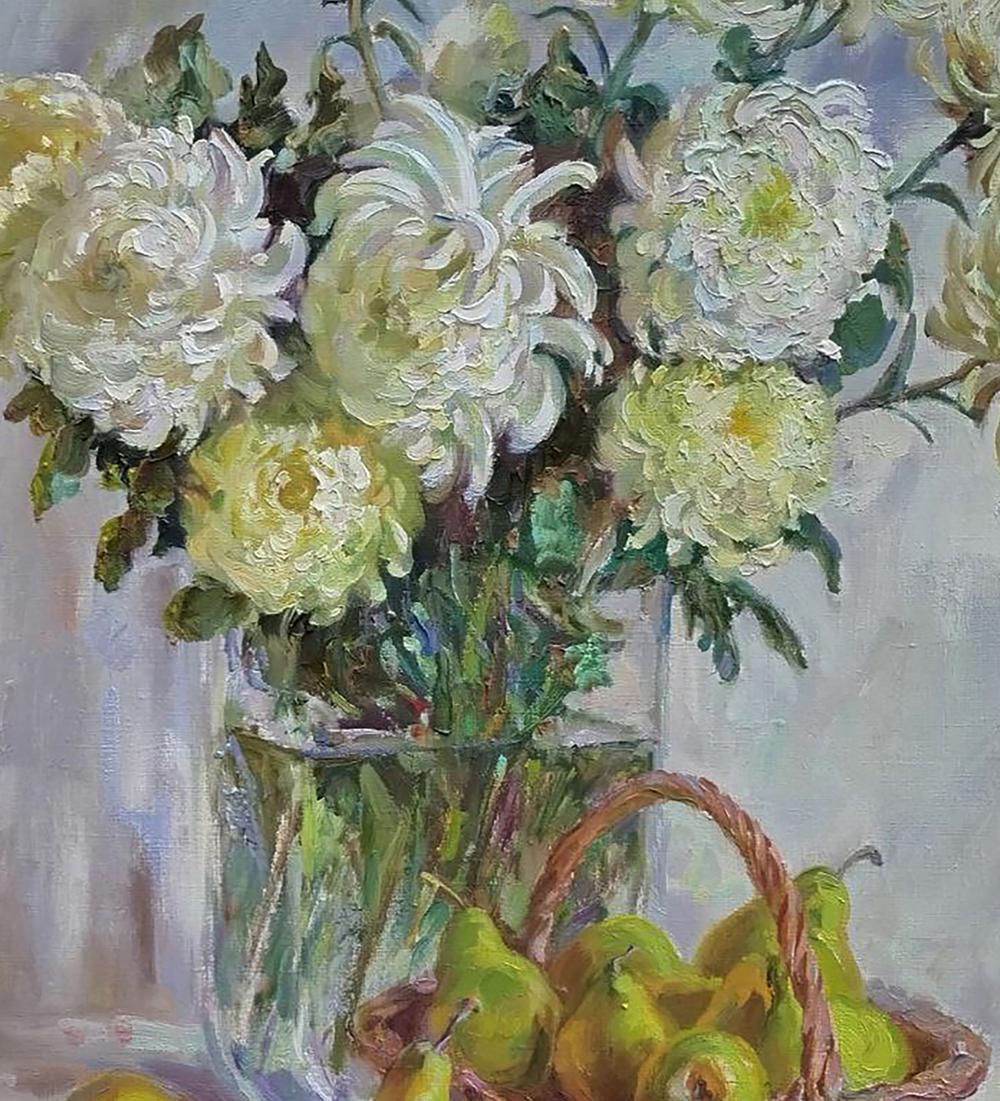 Oil painting Pears with flowers by Leonid Pavlenko: white and pale yellow chrysanthemums in vase