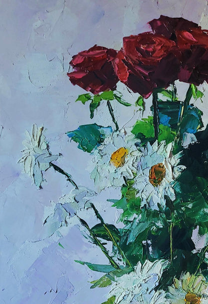 Oil painting of red roses and white daisies by Boris Serdyuk