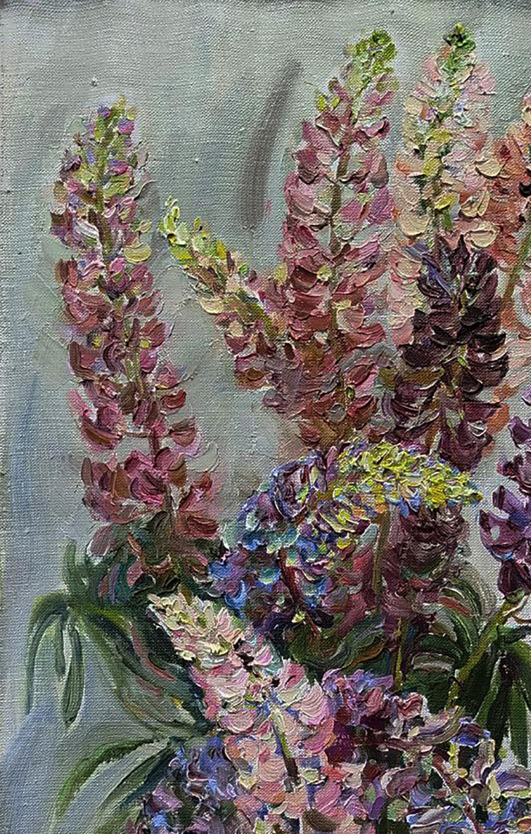 Oil painting of vibrant pink purple blue lupines by Leonid Pavlenko on gray background