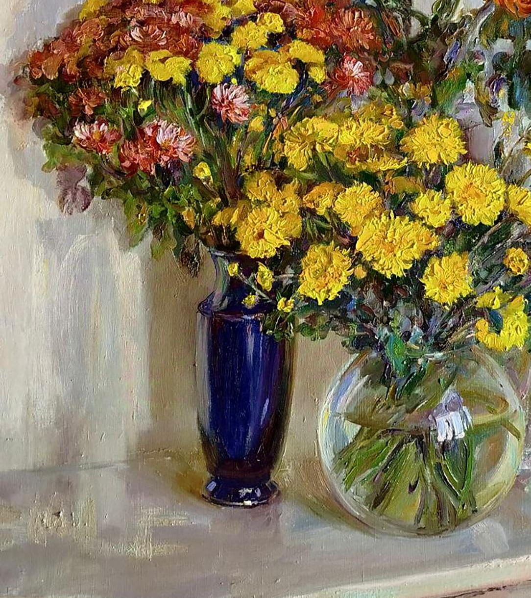 Oil painting of Autumn bouquet by Leonid Pavlenko: vibrant chrysanthemums in blue vase