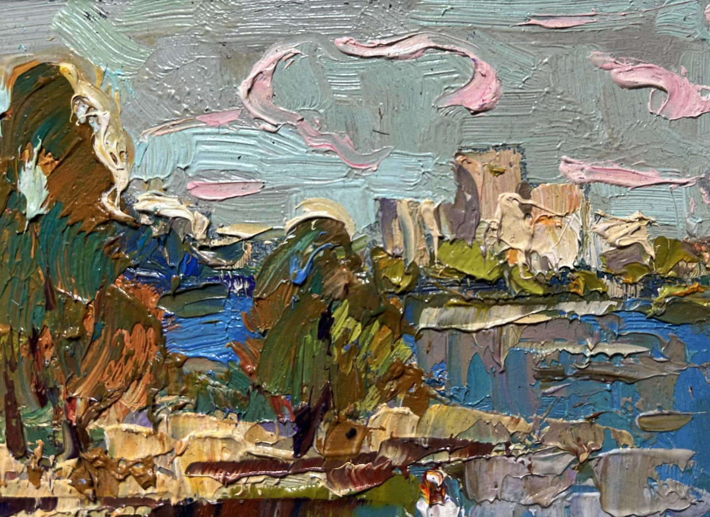 Impasto landscape oil painting by Oksana Ivanyuk: boat outside city