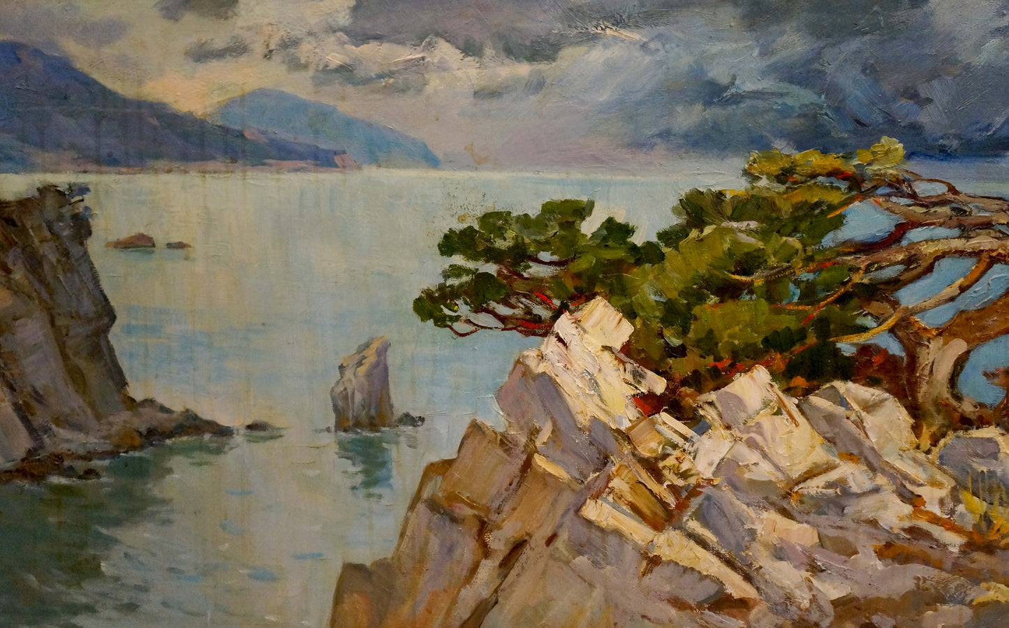 Oil painting Before the Storm by Yarovaya N.S.: gnarled pine on rocks by calm sea