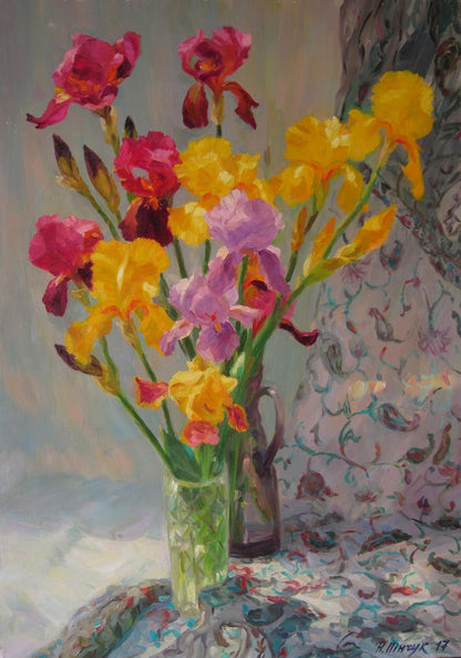 Oil painting Spring song Pinchuk: vibrant pink, yellow, purple irises in glass vase