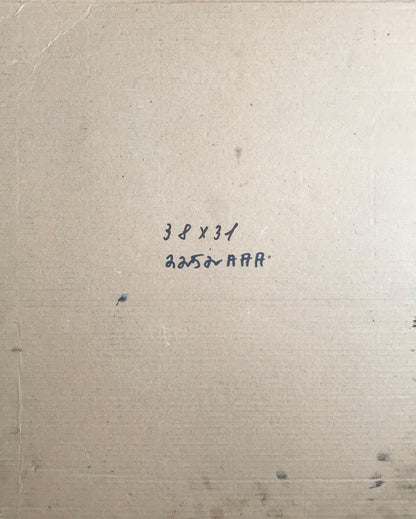 Back of beige box with handwritten blue ink measurements for Litvinov female portrait