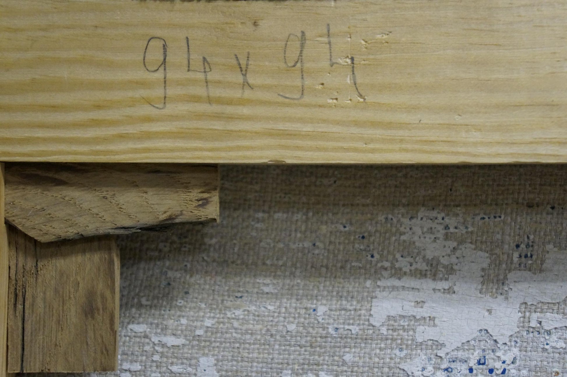 Back of Oil painting Workshop beam with 94 x 91 dimensions etched