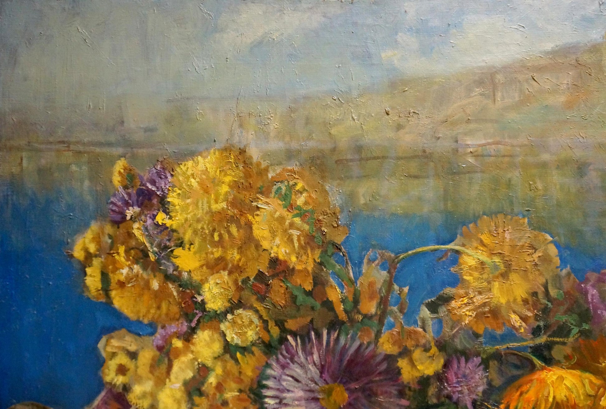 Oil painting Sail Kropko by Alexander Petrovich: yellow purple chrysanthemums on blue water