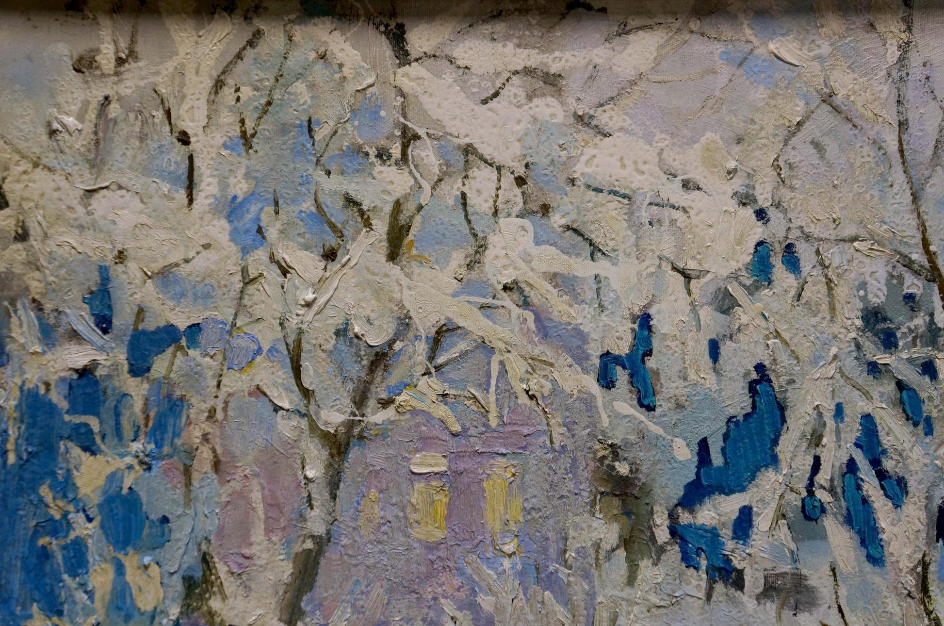 Oil painting by Semykina Lyudmila Nikolaevna: snowy branches over city