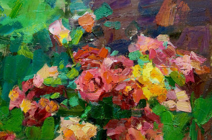 Vibrant impressionist oil painting of roses, Trojans and fruits by Viacheslav Pereta