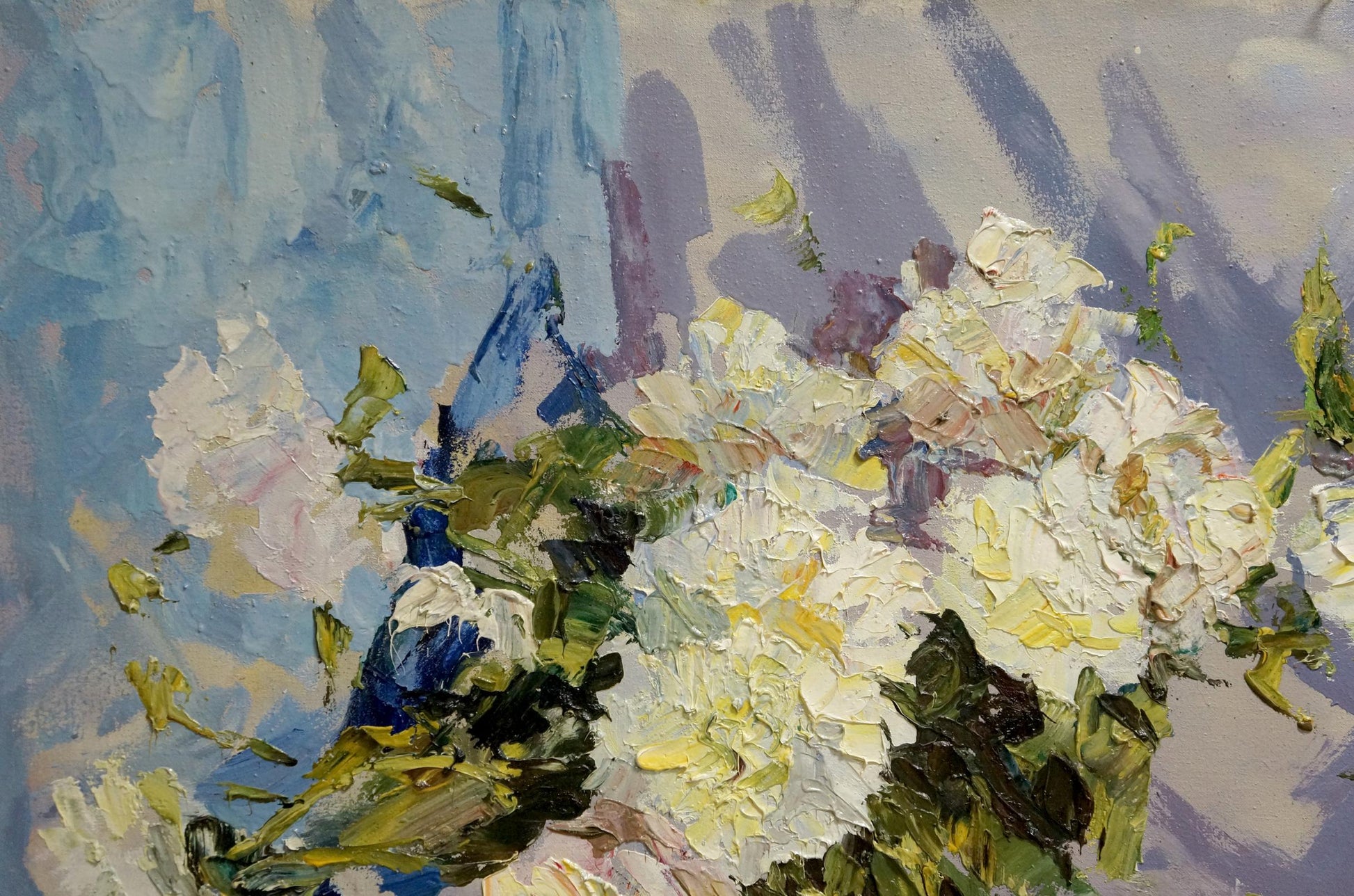 Vibrant impressionist oil painting of white peonies by Shapovalov Sergey Gavrilovich