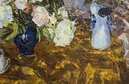 Oil painting of white peonies by Shapovalov Sergey Gavrilovich
