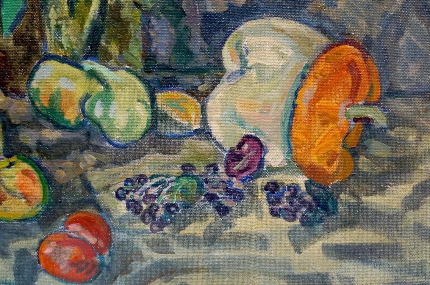 Oil painting Gifts of Summer by Gaiduk Zinaida Kirillovna: peppers and grapes