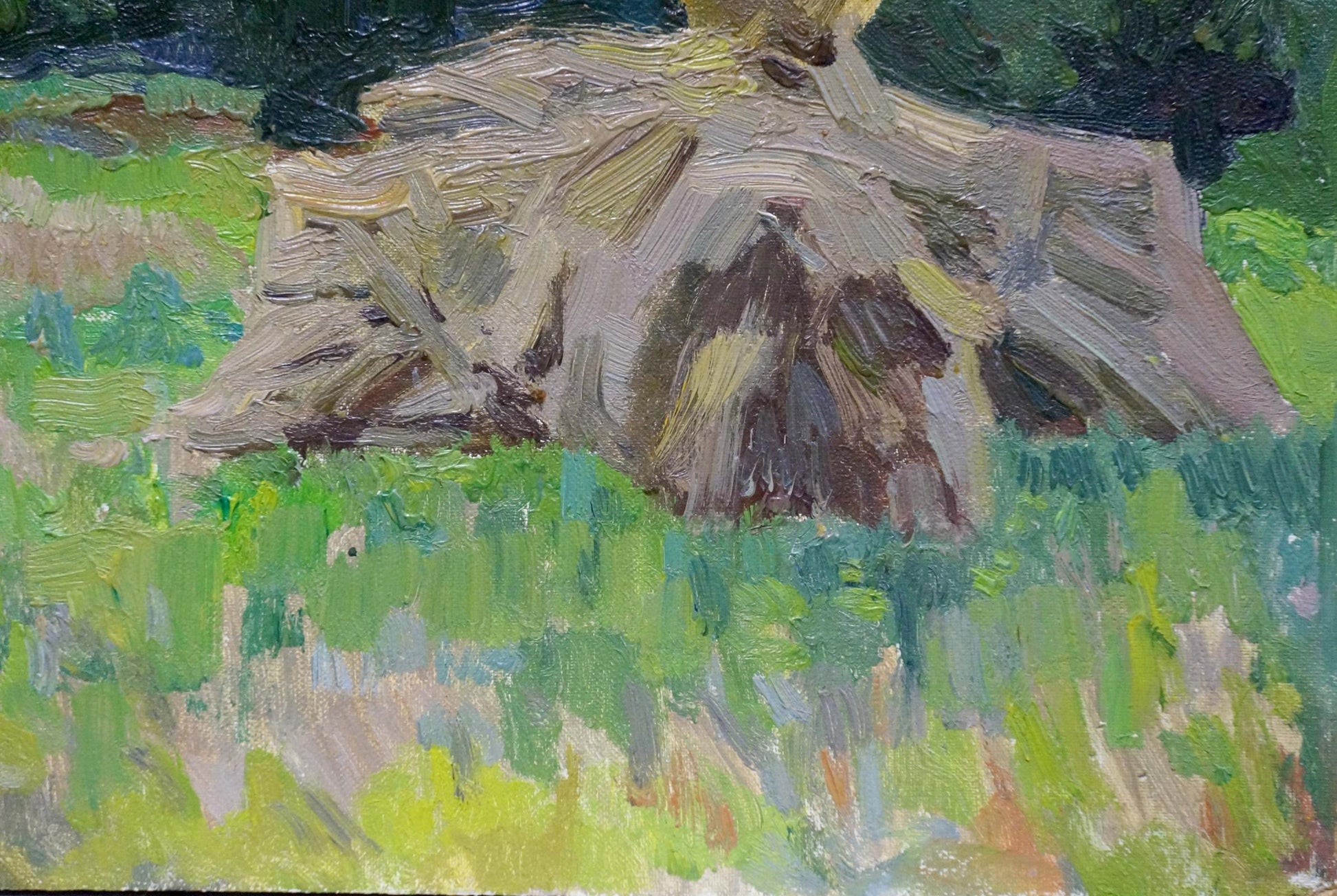 Oil painting by Kolomoitsev Petr Mikhailovich: textured tree stump in green field