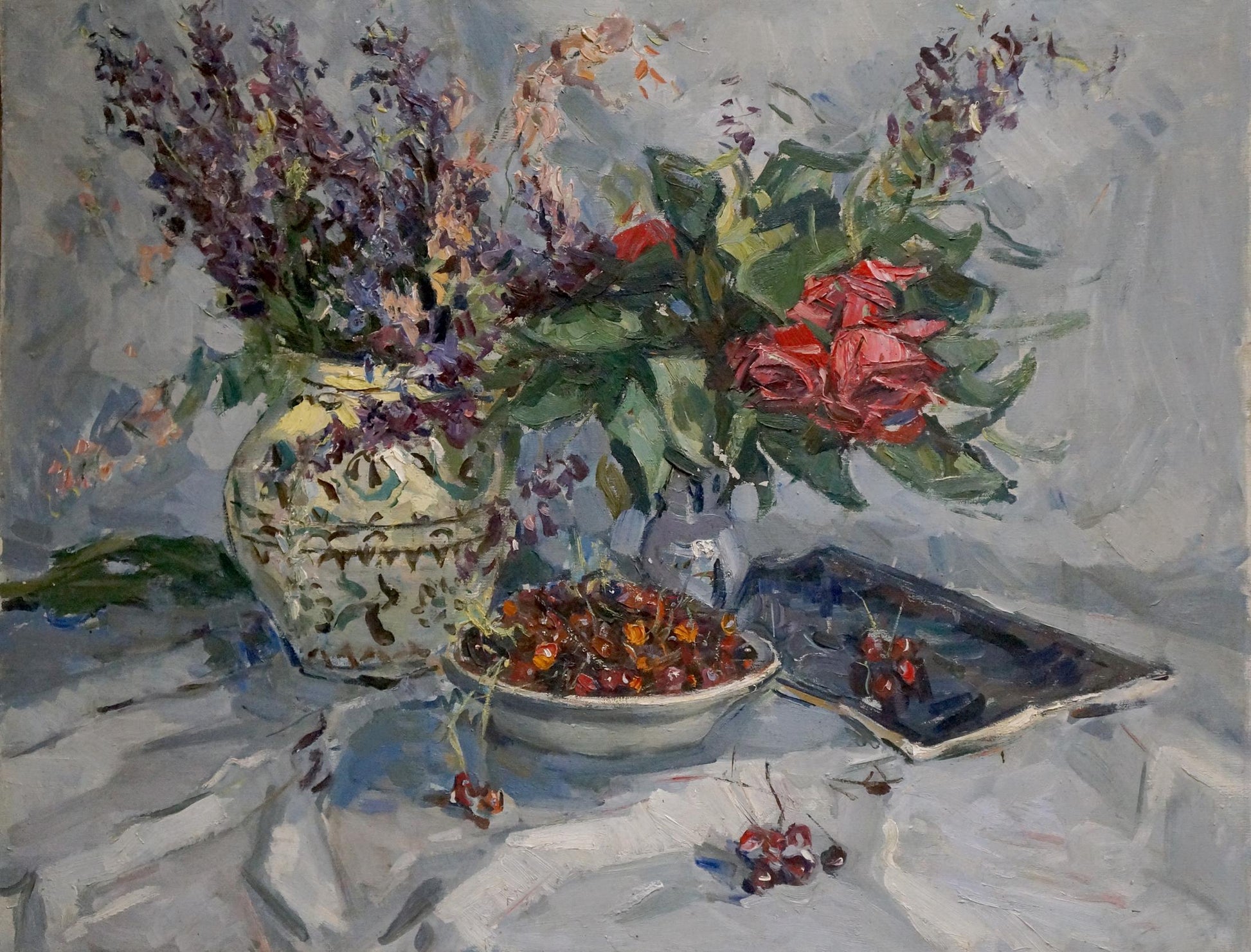 Oil painting of Vera Dovgalevskaya bouquet with lavender and roses