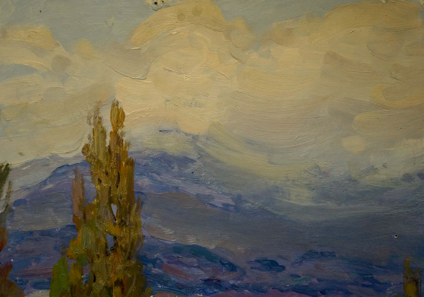 Oil painting Road to the mountains by Kisil Grigory Alekseevich: tall tree with golden foliage before blue-purple mountains