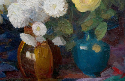 Oil painting of daisies by Kondratyuk Vasily Ivanovich in blue vase