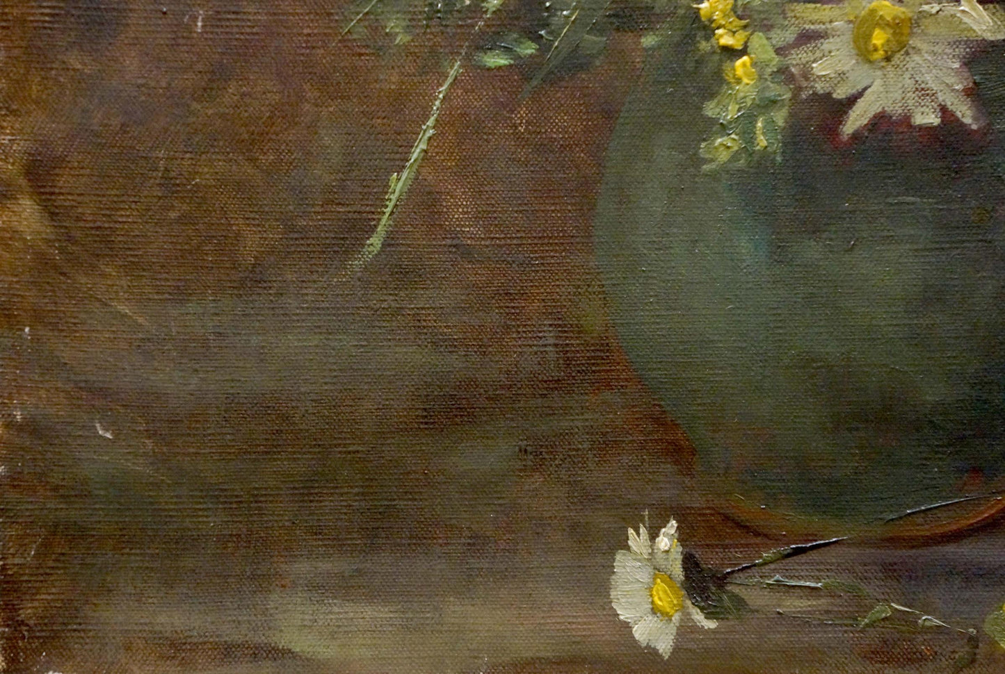 Oil painting of bouquet of daisies in dark green ceramic vase