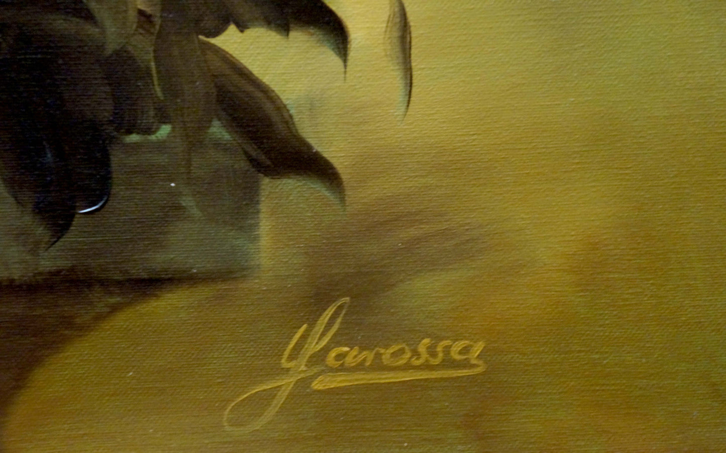 Gold yanrossa signature on textured canvas back of Oil painting Flowers Sarossa