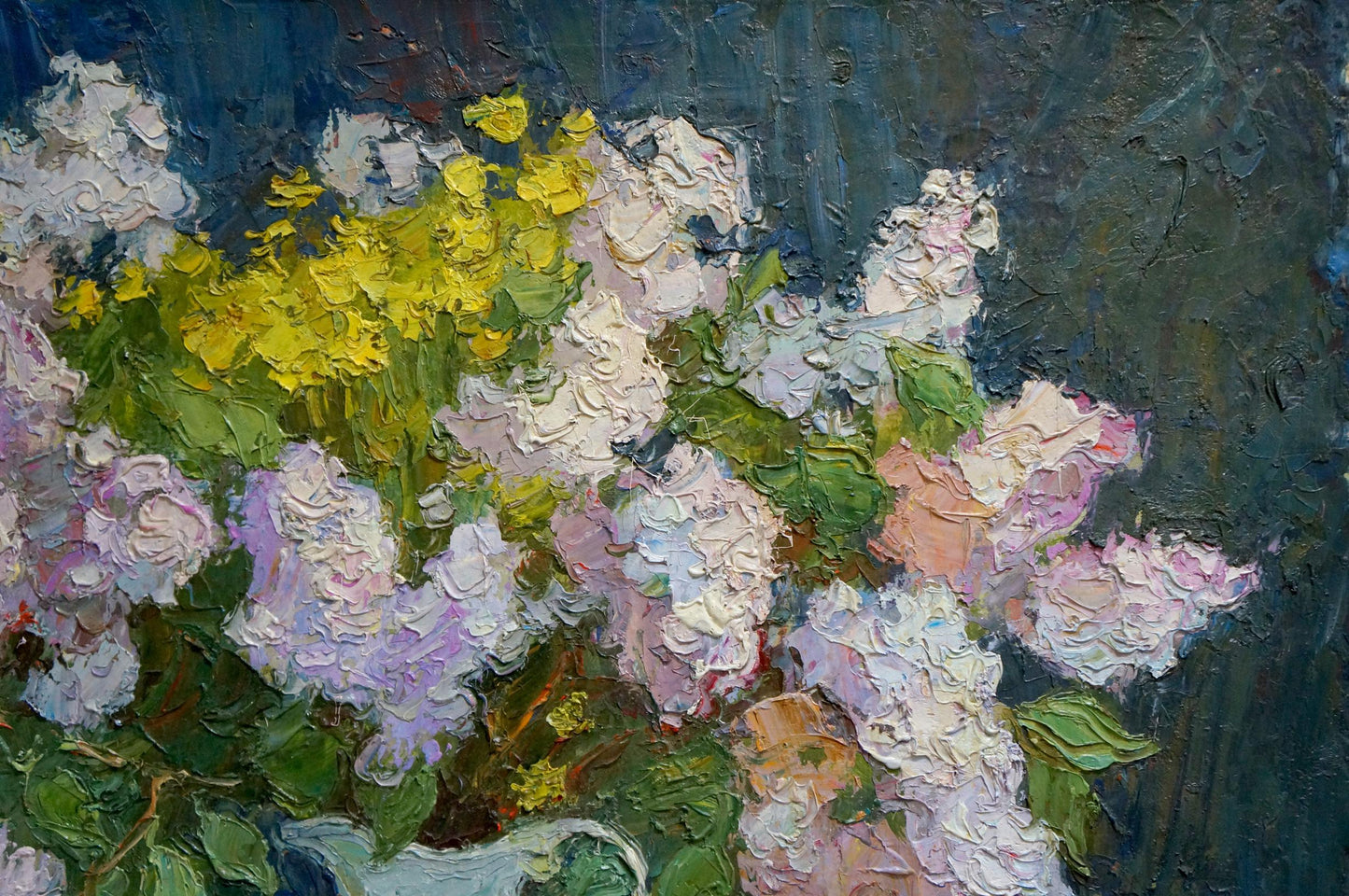 Vibrant oil painting of lilacs by Olkhov Vladimir Nikolaevich