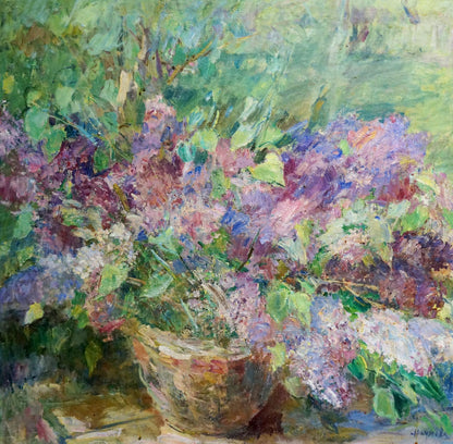 Oil painting Lilac in a basket by Naumova Tamara Sergeevna