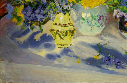 Yellow ceramic vase with geometric pattern in Shapovalov Sergey Gavrilovich oil painting