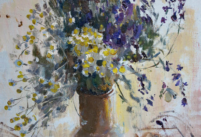 Oil painting by Lyudmila Polyakova of daisies and lavender in rustic vase