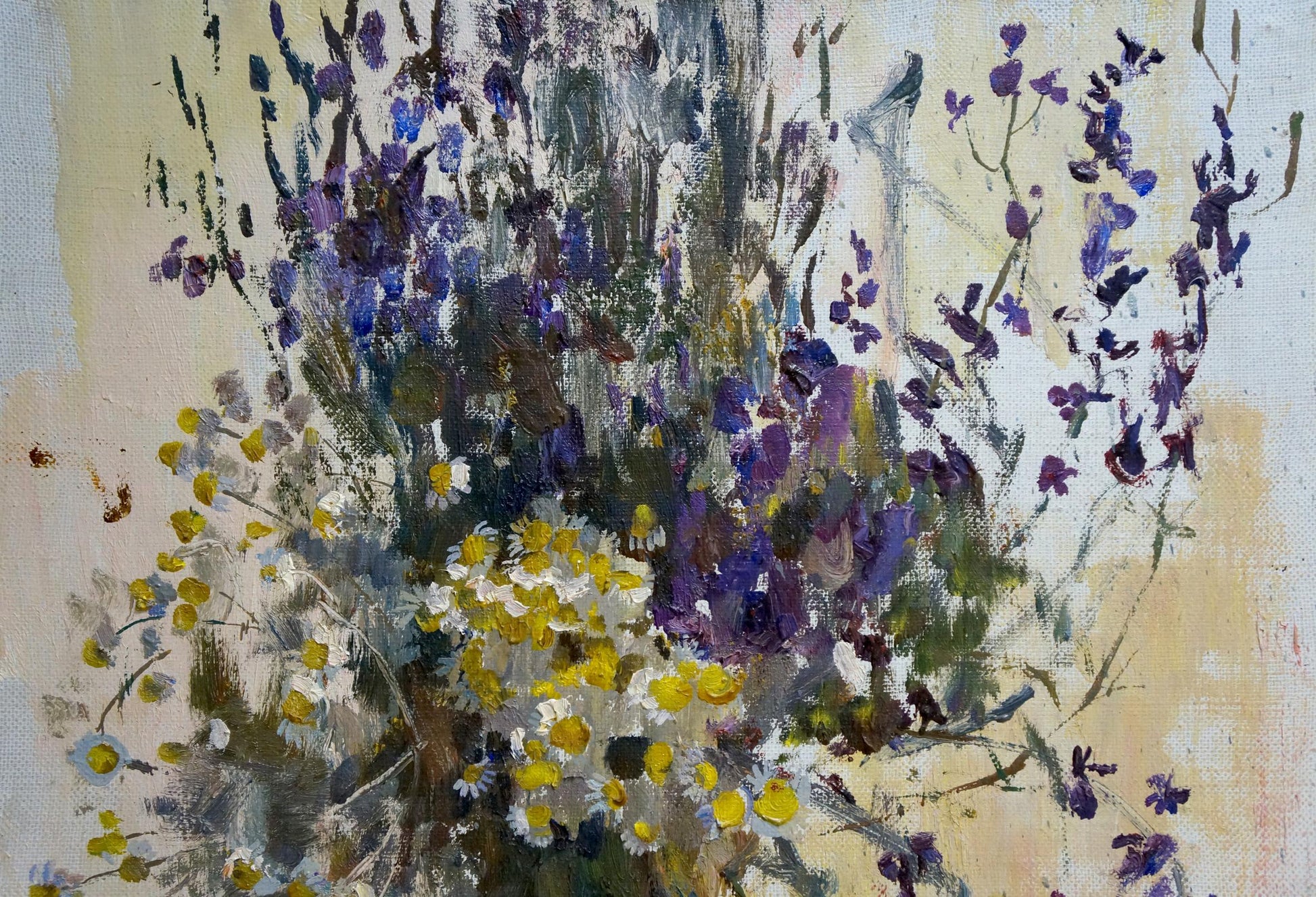 Vibrant impressionist oil painting of lavender daisies bouquet by Lyudmila Polyakova