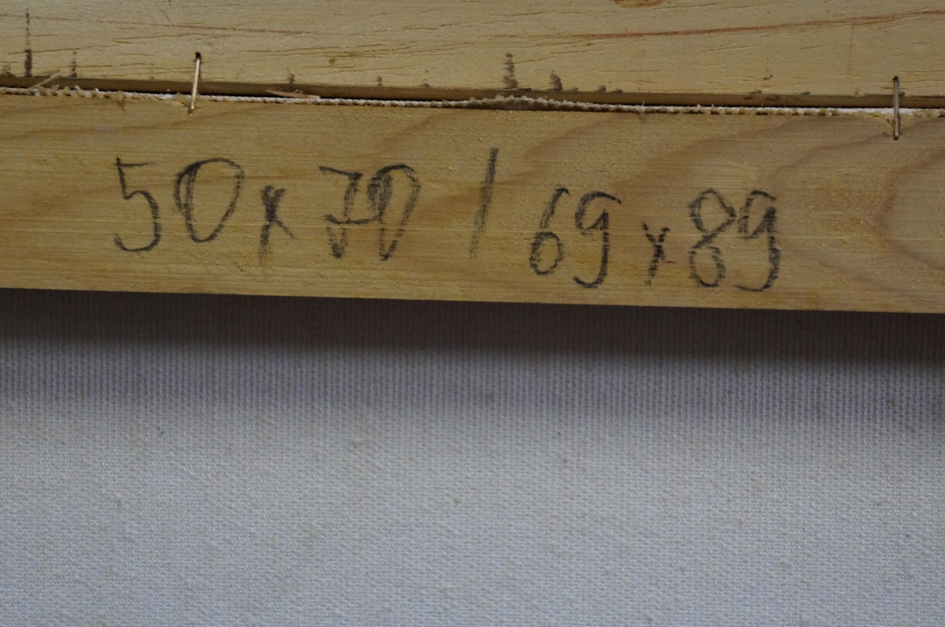 Back of Oil painting Naval battles with light wooden beam and black ink measurements