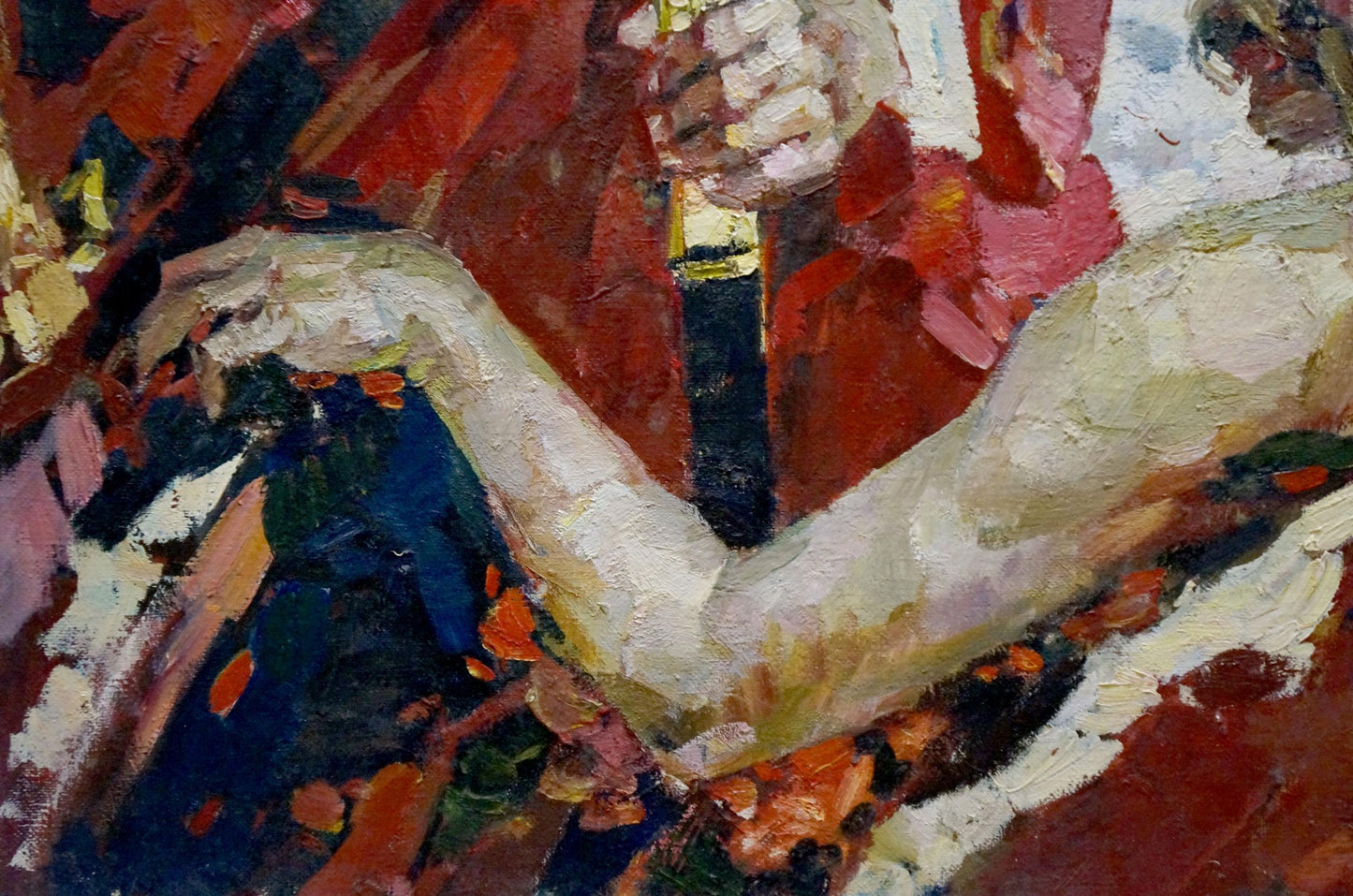 Oil painting Cossacks by Maria Titarenko: textured hand holding object