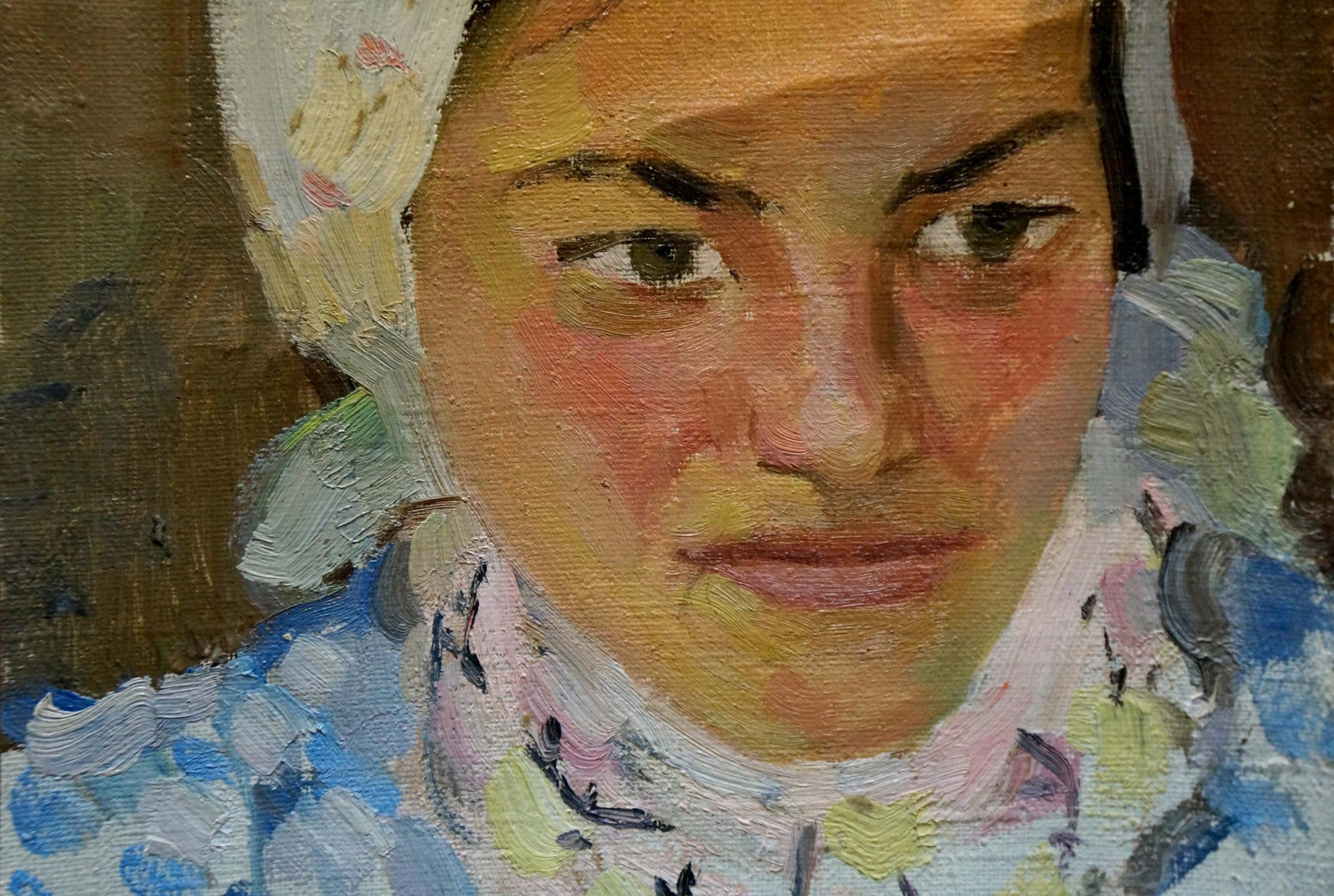Textured oil painting portrait by Glyuk Gavriil Martynovich of woman in white headscarf