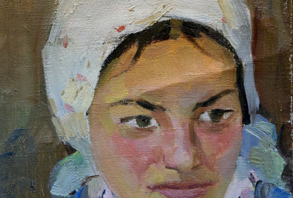 Impressionistic oil painting portrait of girl by Glyuk Gavriil Martynovich in white headscarf