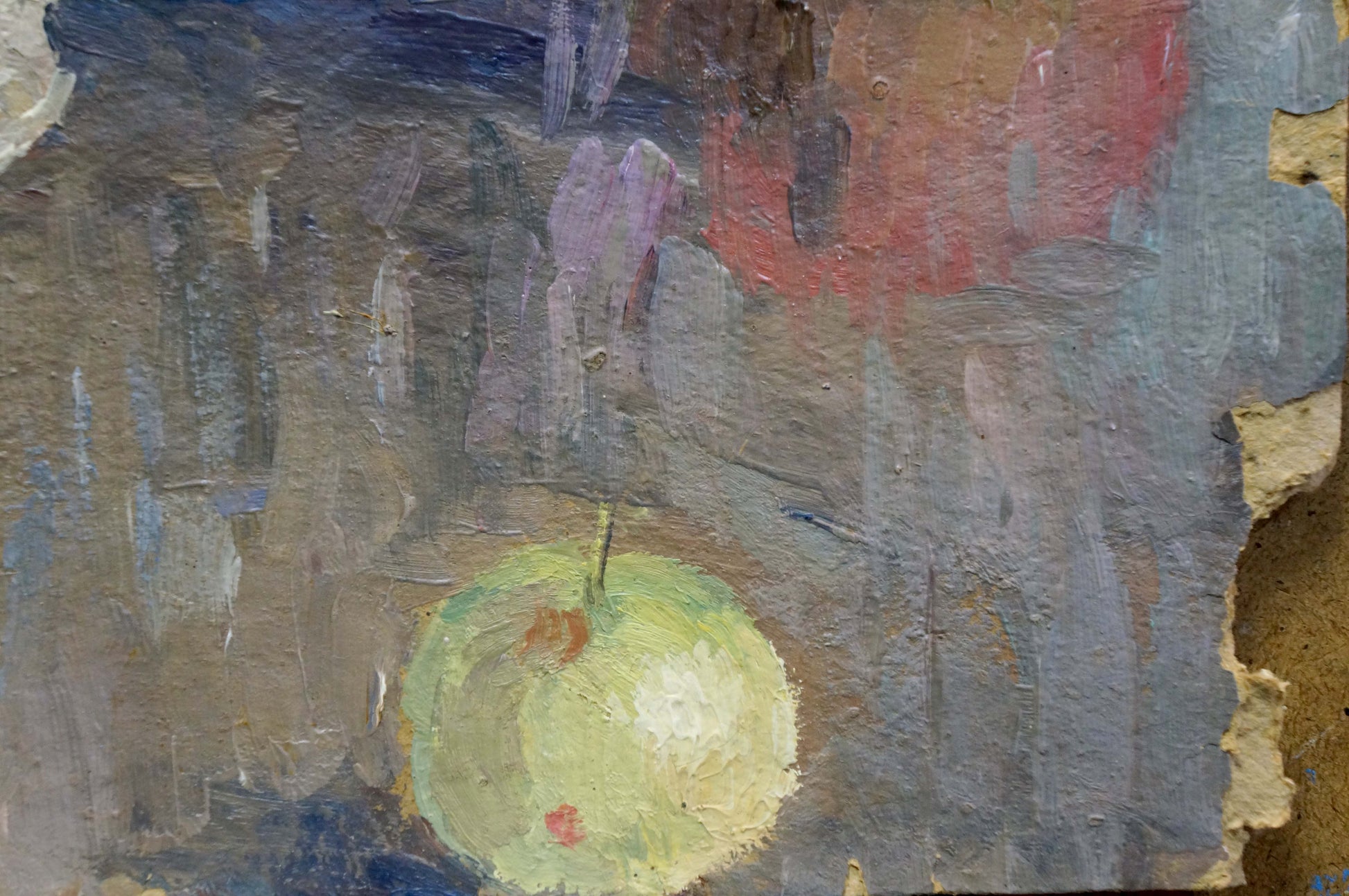 Oil painting Still life by Ruban Grigory Savelievich: textured pale green apple