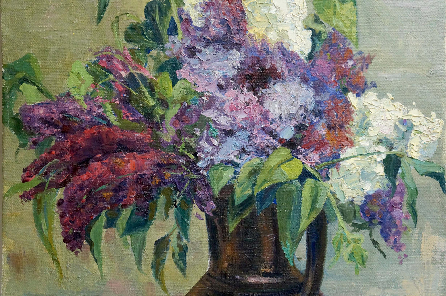 Oil painting of lilac in room: dark glossy vase with purple white lilacs