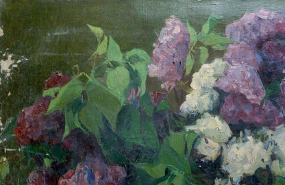 Oil painting of lilac blossoms in a vase on green background