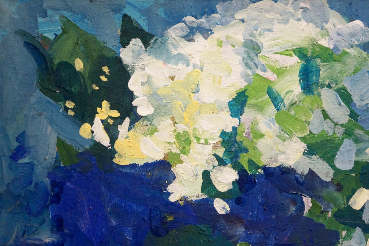 Oil painting Spring flowers: impressionist white hydrangea bouquet