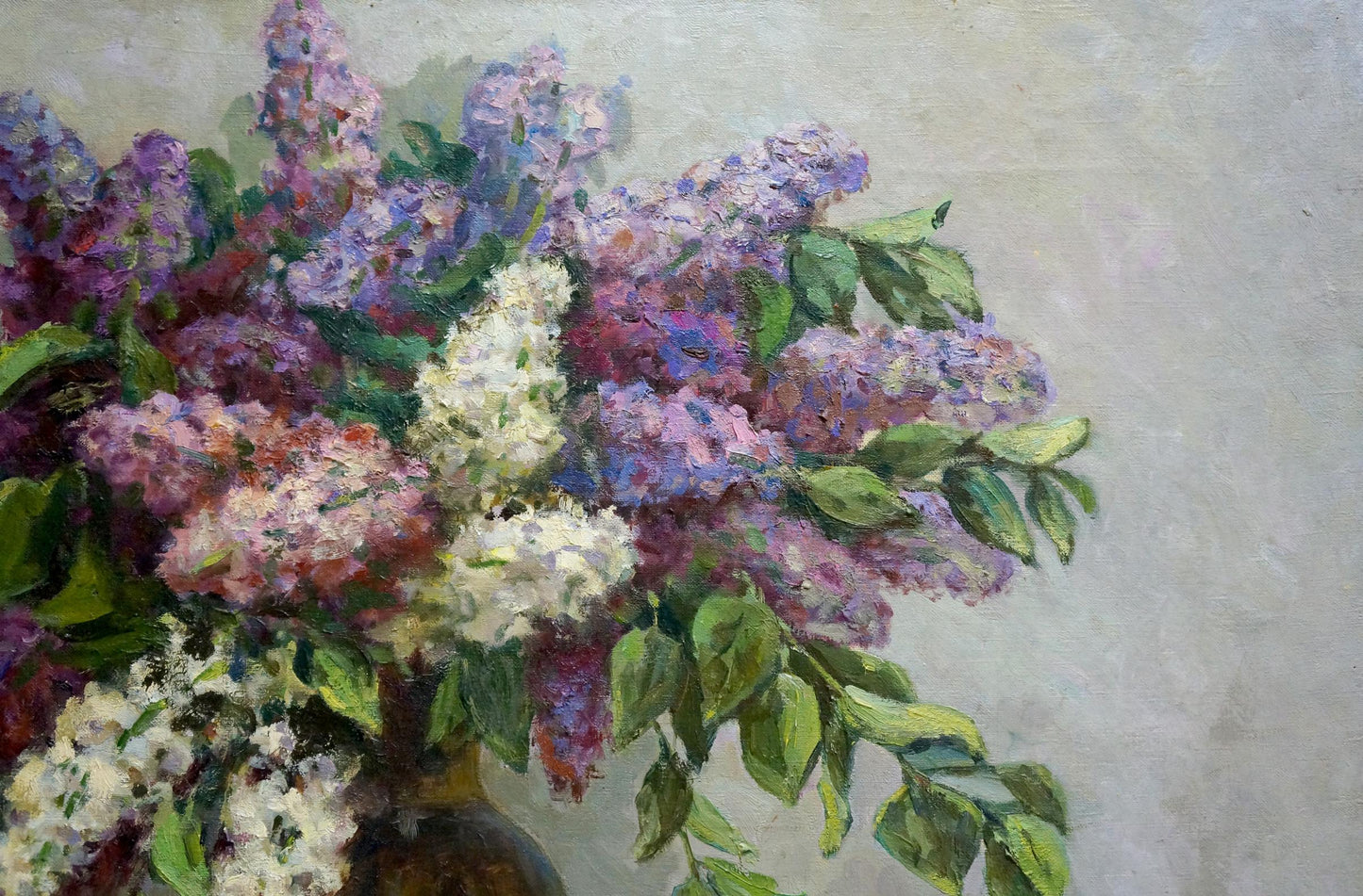 Oil painting Lilac bouquet by Krasnov N.G. with purple blossoms
