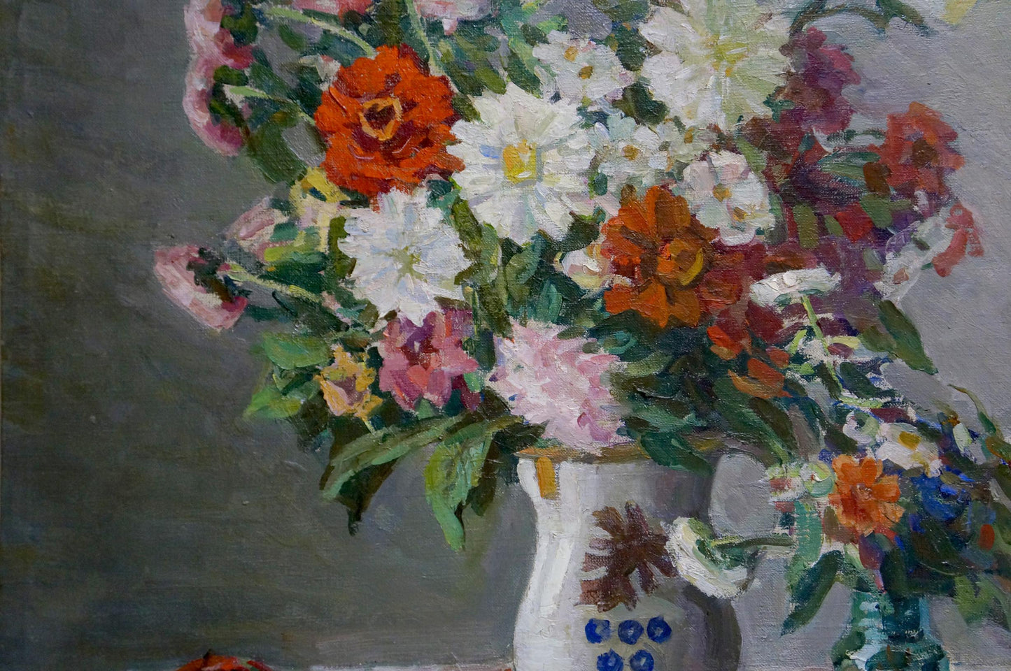 Oil painting of daisies by Kolesnik Vladimir Artemievich in white vase