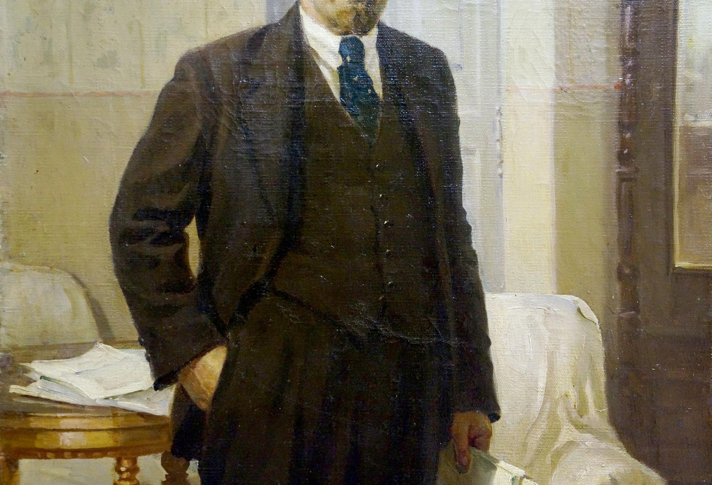 Oil painting portrait of Lenin Savin Victor Markiyanovich in brown suit
