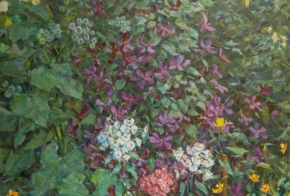 Vibrant oil painting of lush garden blooms by Kompaniyets-Kiyanchenko Nadezhda Dmitriyevna