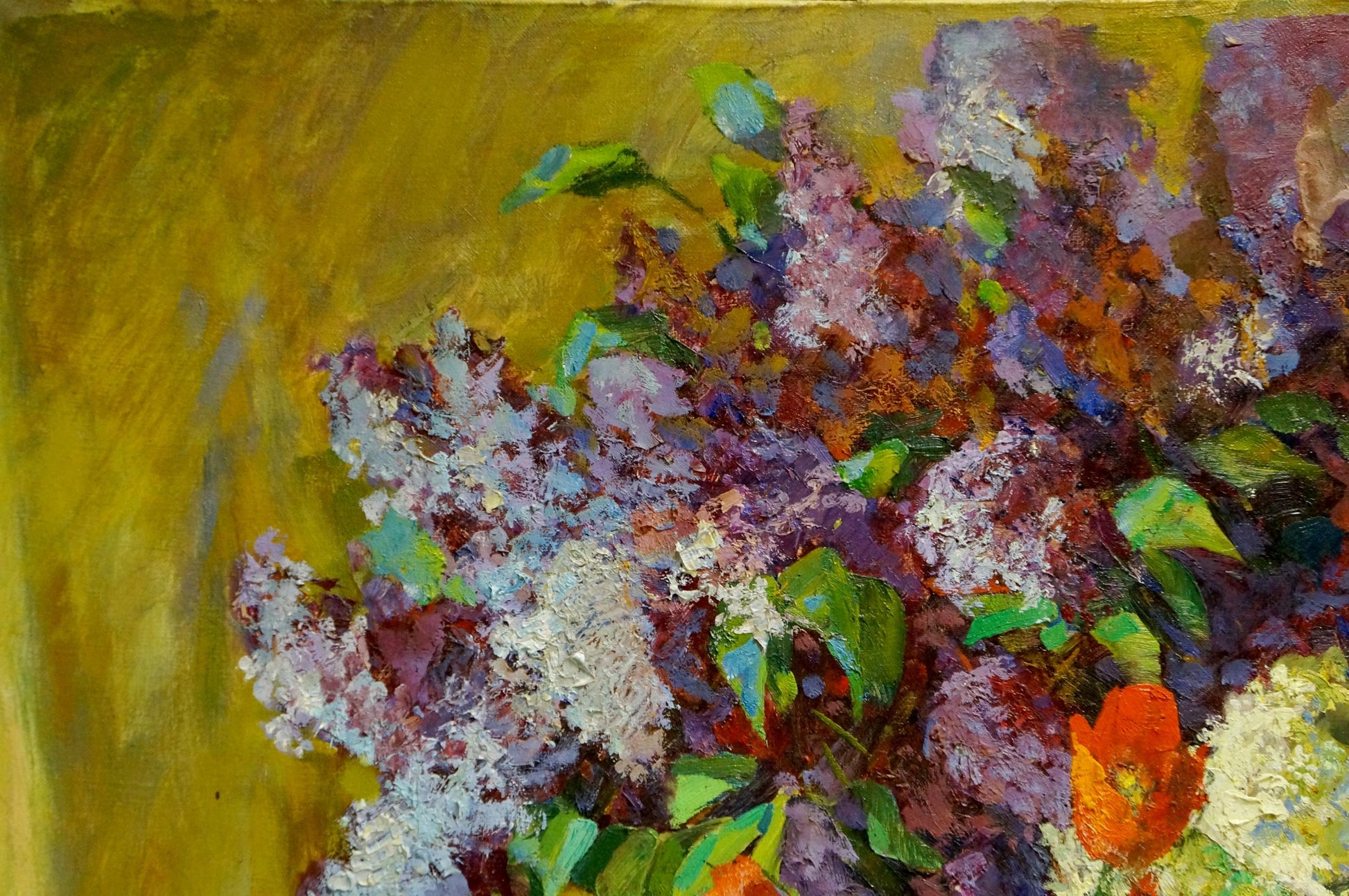 Oil painting by Leonid Zhabinsky: lilac blossoms on table
