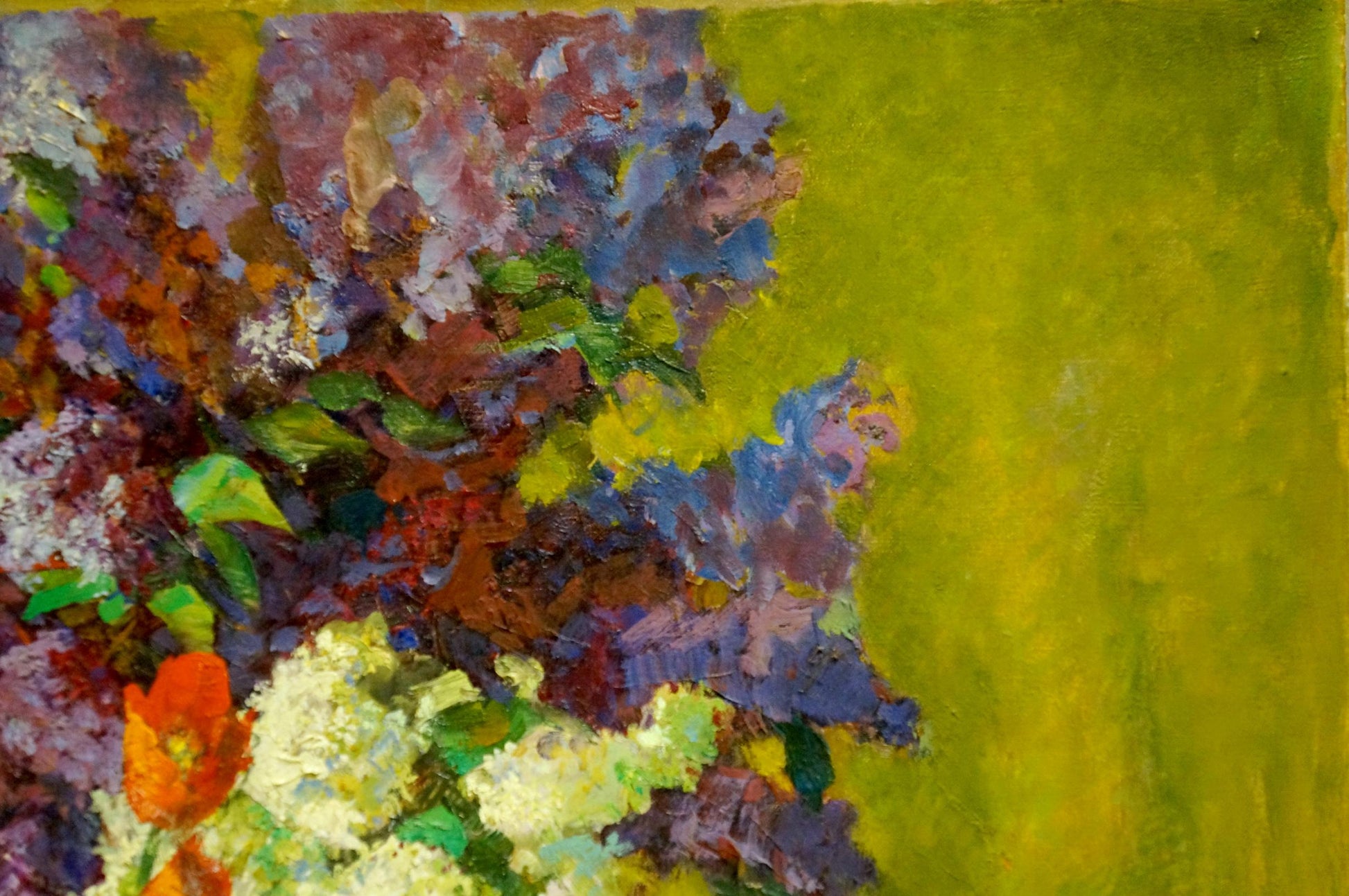 Vibrant oil painting of lilacs and tulips on table by Leonid Zhabinsky
